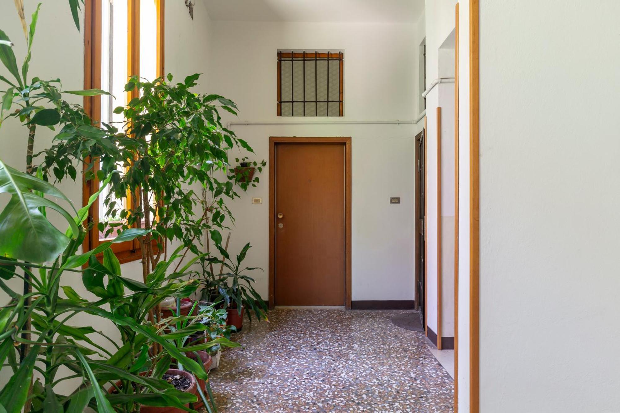 Apartment Amos - 5 Minutes From Piazza Maggiore Bologna Exterior foto
