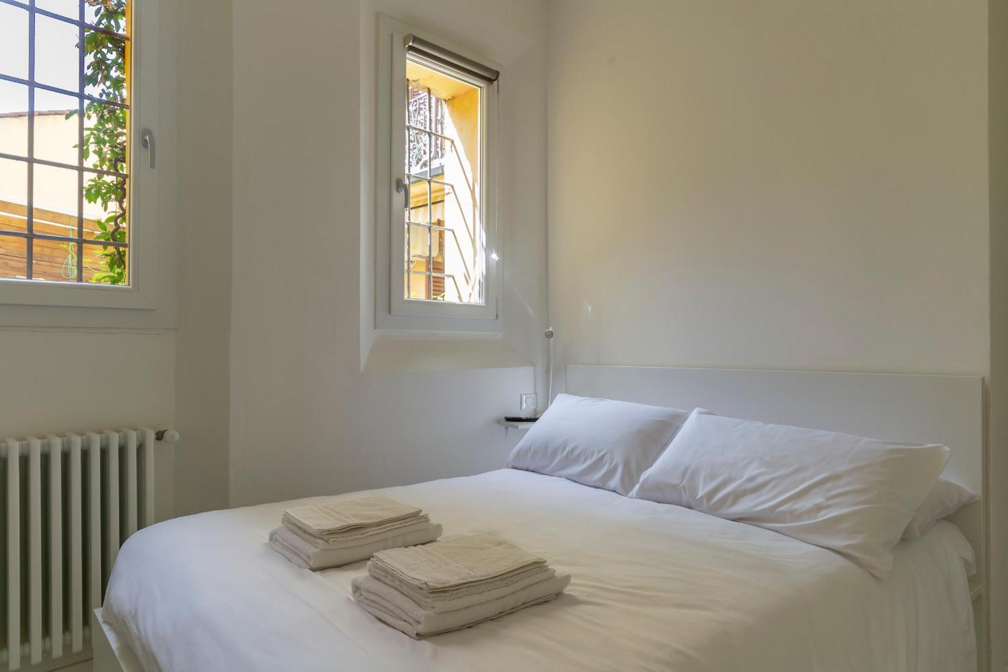 Apartment Amos - 5 Minutes From Piazza Maggiore Bologna Exterior foto